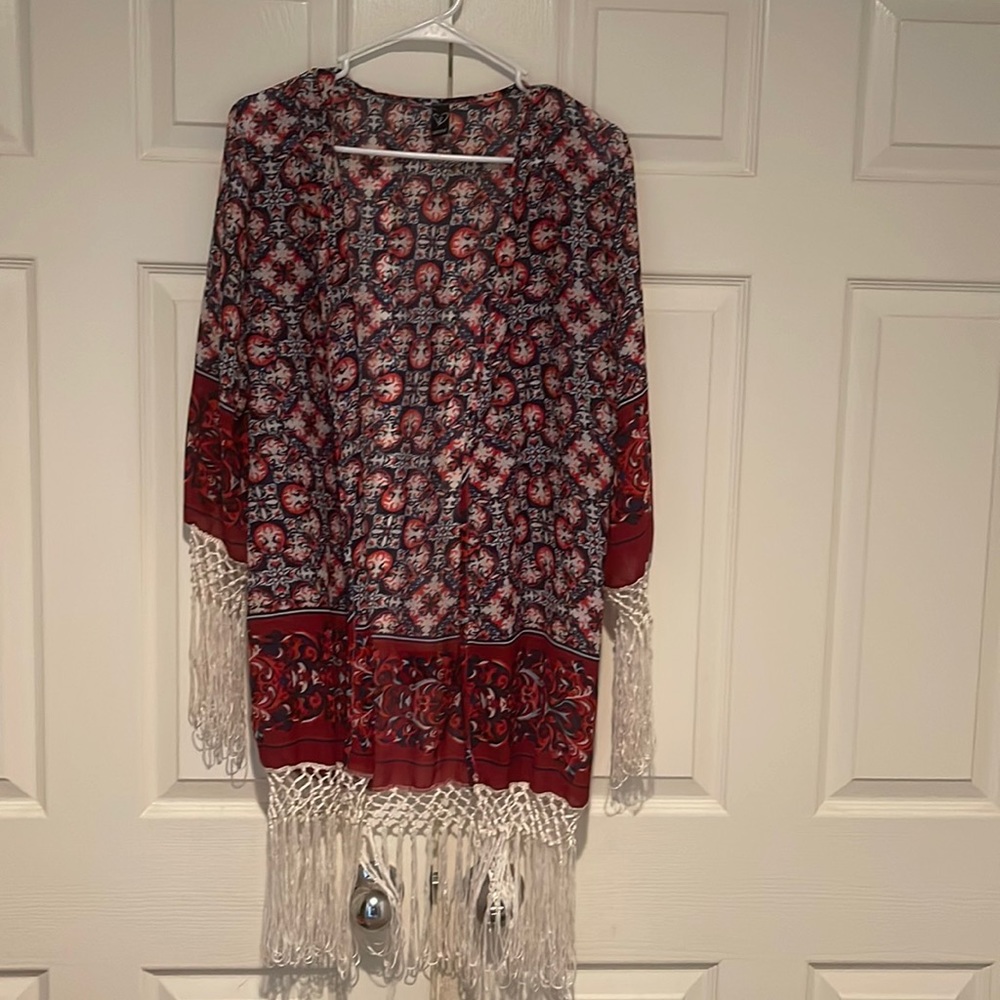 Chiffon kimono can use as cover up or a light jacket too